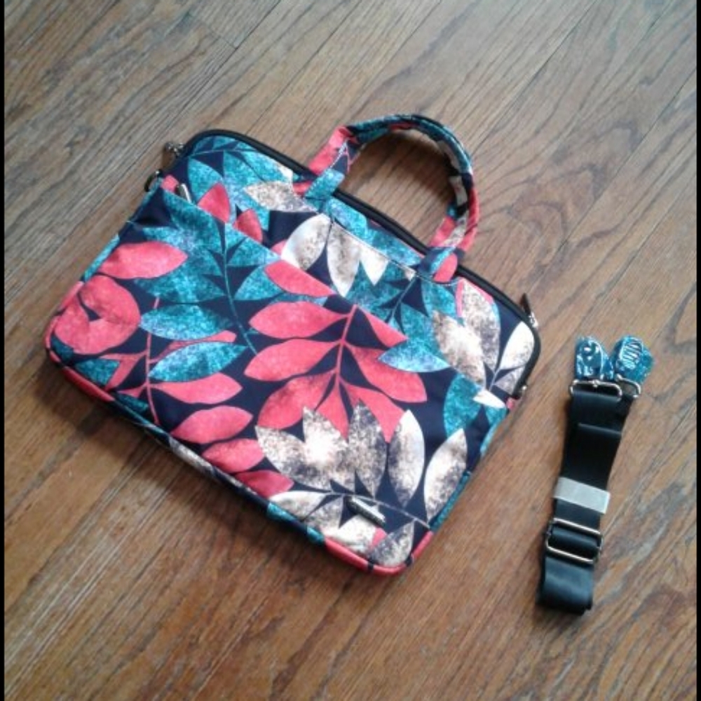 Bag...laptopcase, padded notebook carrying case